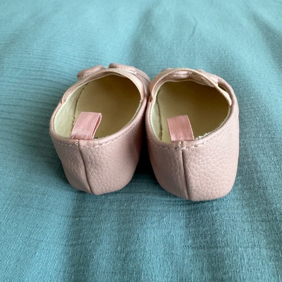 🛎️ Clearance Gap Baby Bunny Shoes Rose Color Size 6-12 Months - Picture 5 of 6